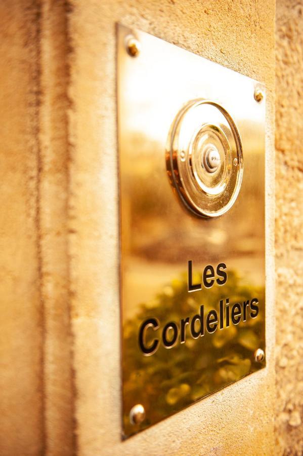 ホテル Les Cordeliers サルラ・ラ・カネダ エクステリア 写真